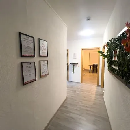 Livemore24 - 5 In Wlan - Smart-tv - 24-7 Check-in Und Kueche