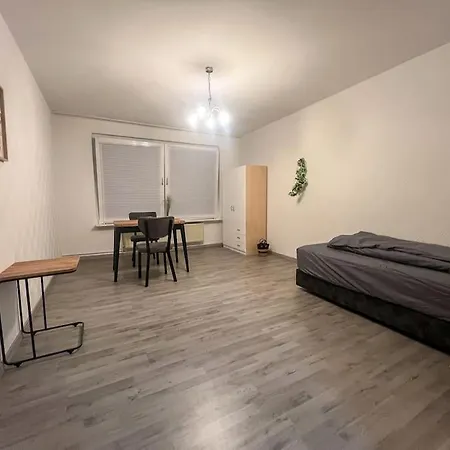 Livemore24 - 5 In Wlan - Smart-tv - 24-7 Check-in Und Kueche Apartman Duisburg