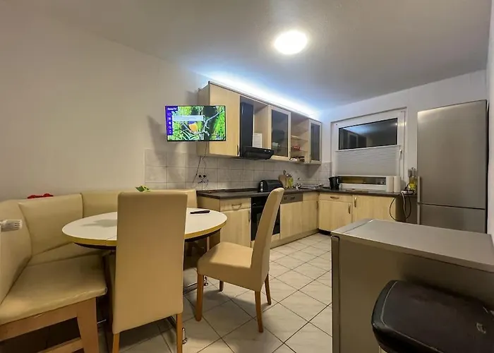 Livemore24 - 5 In Wlan - Smart-tv - 24-7 Check-in Und Kueche Lejlighed